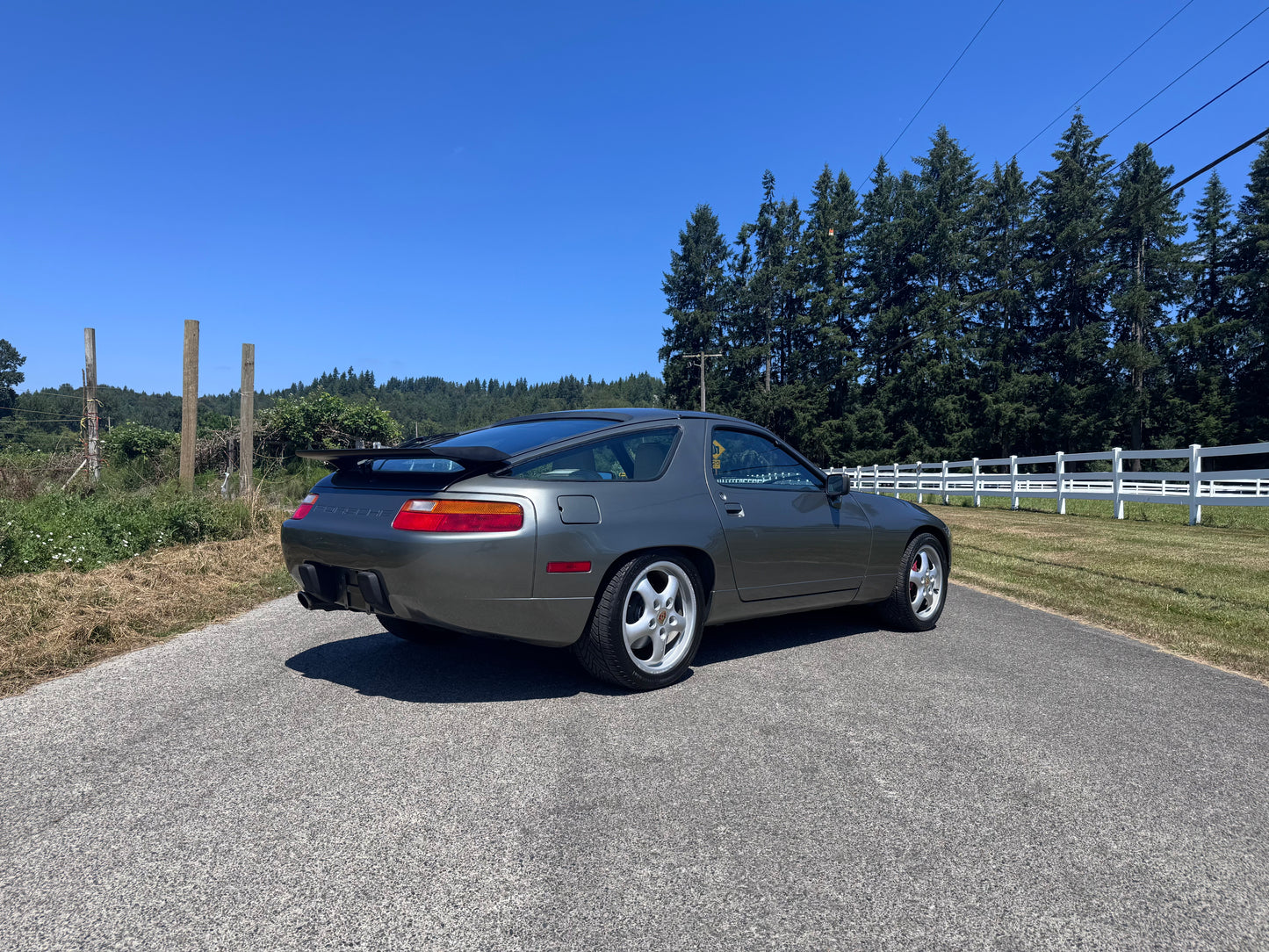 1987 Porsche 928 S4