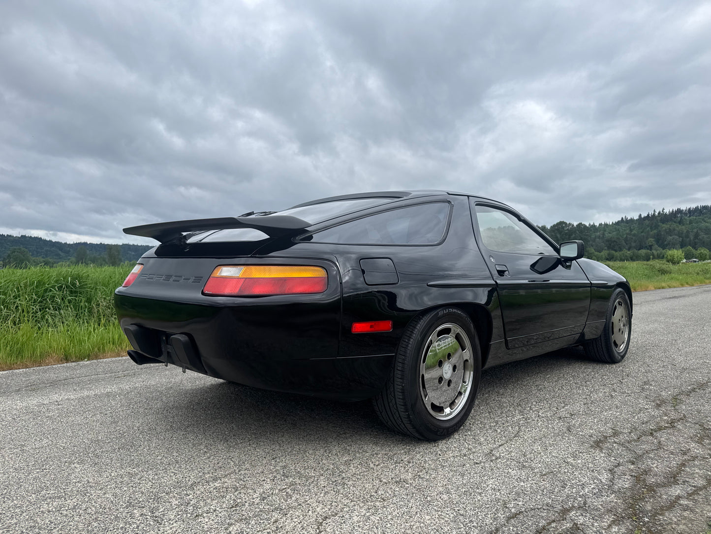 1987 Porsche 928 S4