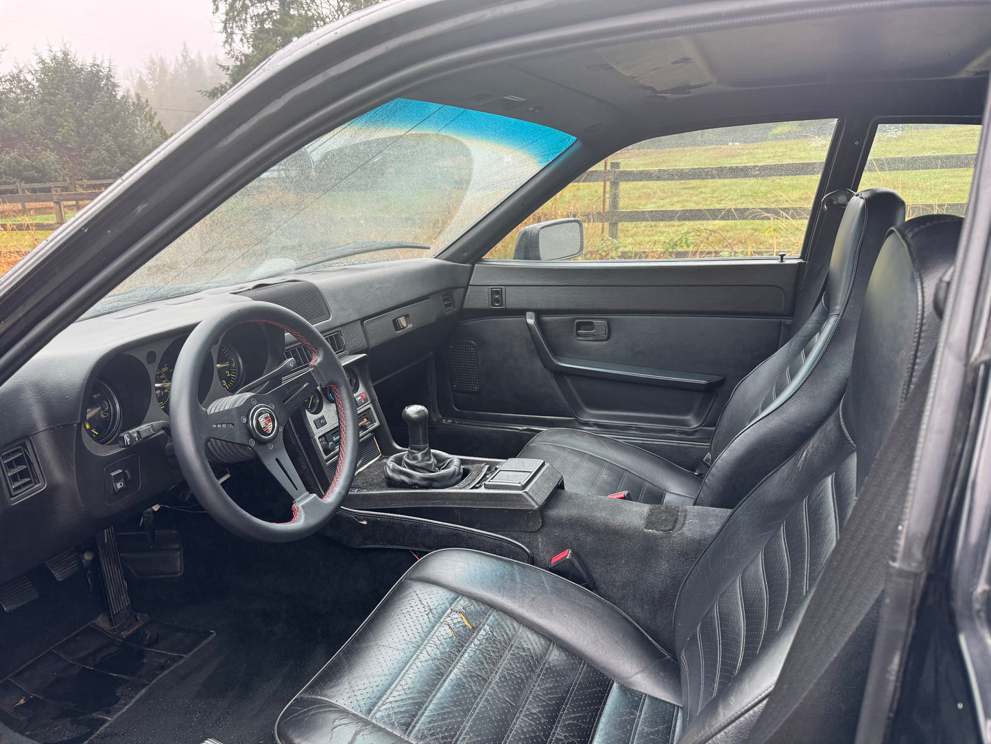 1985.1 Porsche 944 Base