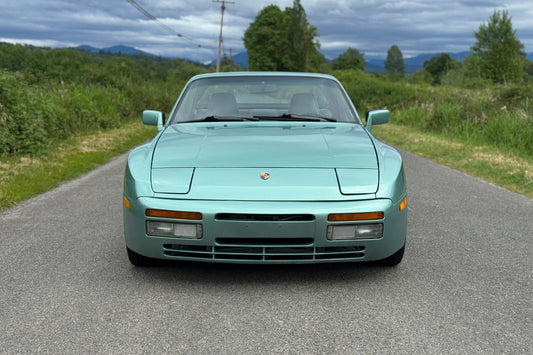 1985.5 Porsche 944 Base